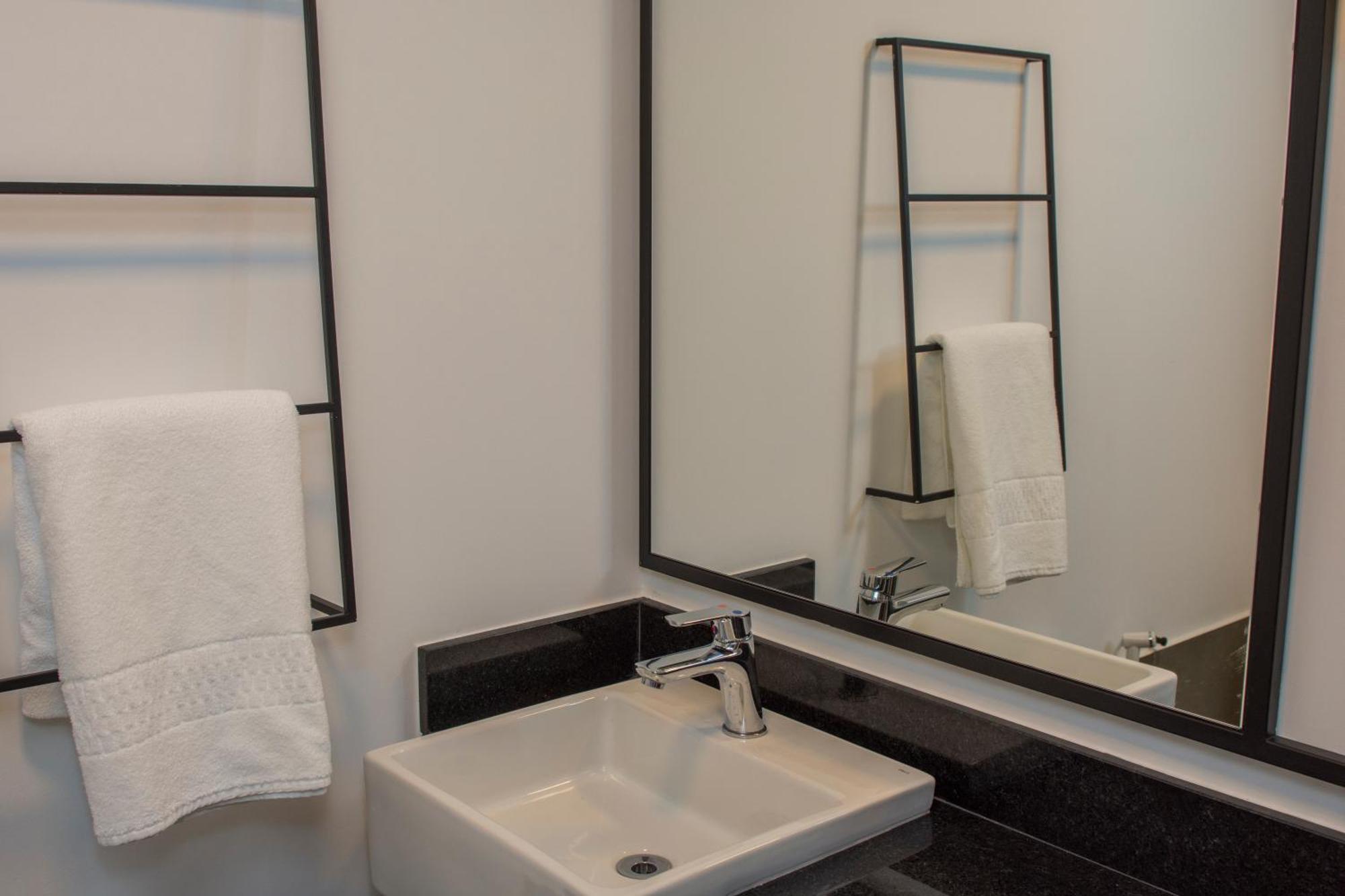 Ibis Nova Serrana Extérieur photo